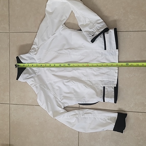 Nike White Jacket with Pockets - Picture 11 of 11